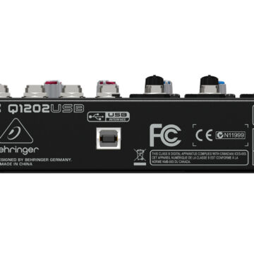 IABEHQ1202USB003.jpg