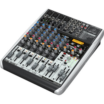 IABEHQX1204USB002.jpg